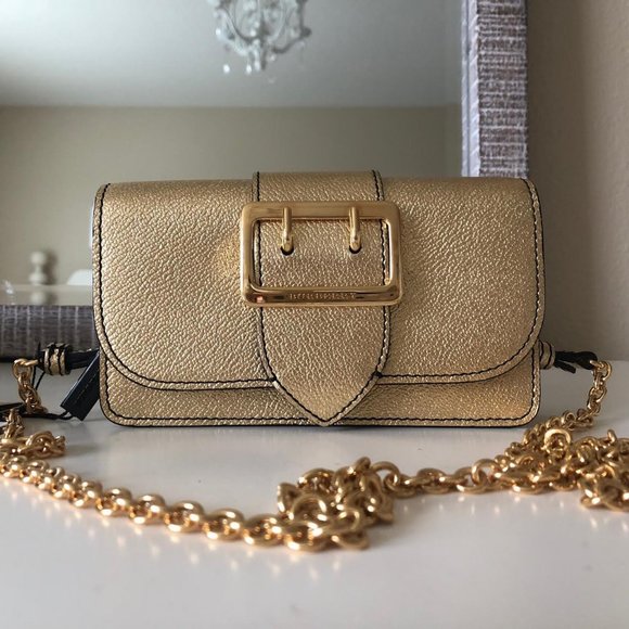 ! Burberry Metallic Gold Buckle Bag - Picture 1 of 13